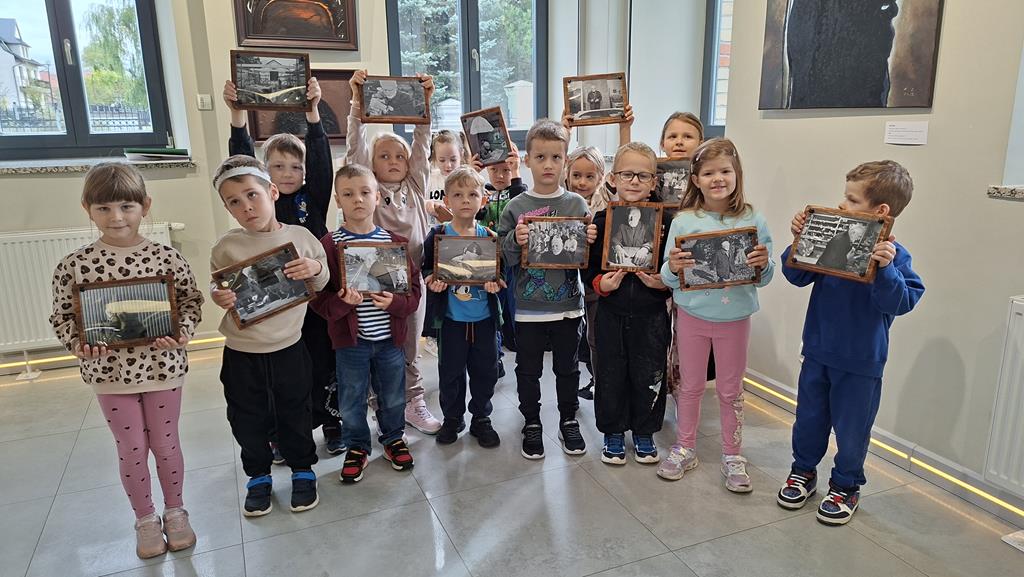 Wycieczka do Galerii Sztuki Stara Łaźnia- grupa 6-latkówB